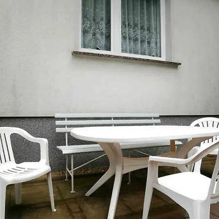 Schwarz In Strandnaehe